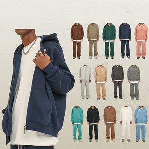 Chándales de tela de terciopelo con logotipo personalizado 2025, chándal al por mayor personalizado para hombre, chándal de hombre con logotipo personalizado de gran venta - Product Image 6