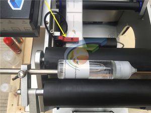 Etiquetadora manual de etiquetas adhesivas para botellas redondas y latas con un rendimiento estable - Product Image 6