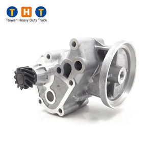 Pompe à huile ME014489 Pièces de camion pour Mitsubishi Fuso FE449 4D34 4D31 - Product Image 1