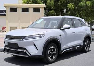 YUAN UP 2024-2025 EXCELLENT VÉHICULE ÉLECTRIQUE QUATRE ROUES MOTRICES EV avec une autonomie de 501-600 km et une puissance de 300 KW pour l'importation au Japon - Product Image 3