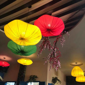Lanterne en soie de forme personnalisée du Vietnam, lanterne décorative artisanale pour fête, festival, événement, article d'exportation, fournisseur - Product Image 1