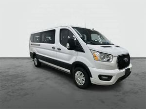 Furgoneta F-Transit Passenger 350 XLT 2022, Usada, en Excelentes Condiciones y a Precio Accesible, Techo Bajo, LB RWD, V6 Flex Fuel, Automática, 12 Asientos - Product Image 5
