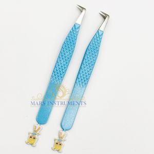 Bratz Girl Pinzas para extensiones de pestañas de acero inoxidable de color morado CNC de 90 grados Sostenibles y duraderas - Product Image 3