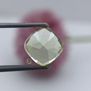 Royal Yellow Color Radiante Hielo Triturado Suelto CZ Diamante americano Precio de fábrica 1.0ct a 10CT Tamaño Color púrpura Piedra suelta - Product Image 4