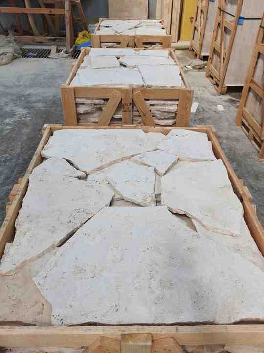 2025 Crazy Paving Stone in 2cm Thickness Natural Travertine Irregular Pavers From Turkey Factory for Your Construction Projects