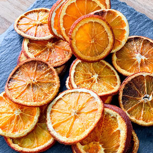 ส้มอบแห้งออร์แกนิก100% ธรรมชาติสำหรับชาดีท็อกซ์เพื่อสุขภาพจากเวียดนาม - Product Image 1