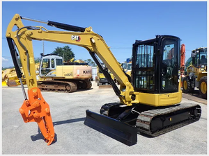 Mini-excavatrice sur chenilles compacte Cat 305E2 CR neuve et d'occasion, 4 à 5 tonnes, 40,2 CV, diesel, hydraulique, à prix avantageux - Product Image 1