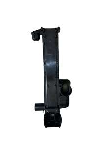 ระบบระบายความร้อนของถังหม้อน้ำฉีดพลาสติกสำหรับระบบทำความเย็นรถยนต์ - Product Image 5