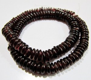 Perles de grenat Rondelle lisse coupe allemande naturelle/perles de grenat du Mozambique forme de disque 5-7mm taille brin 8 pouces - Product Image 3