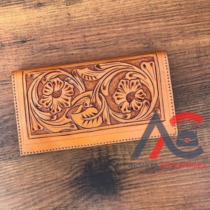 Embrayages à deux volets en cuir repoussé faits à la main portefeuilles conçus pour femmes portefeuille élégant unique en cuir repoussé de vente chaude - Product Image 1