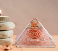 Vente en gros de pyramide orgonite en cristal naturel de quartz rose énergie orgone guérir les relations amoureuses bonheur nettoyer Aura décor à la maison