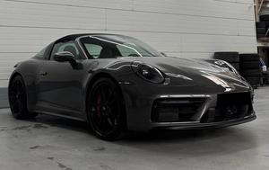 EXPÉDITION MONDIALE Acompte initial Véhicule d'occasion 2025 pour 911 Targa 4 GTS Turbo SUV Diesel V6 Automatique Sièges en cuir 480 CV R20 - Product Image 2