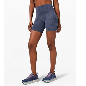 Shorts de Yoga Personalizados de Cintura Alta, Sin Costuras, de Spandex/Nailon, Transpirables, con Estiramiento en Cuatro Direcciones y Diseño Sólido para Deportes y Gimnasio - Product Image 3