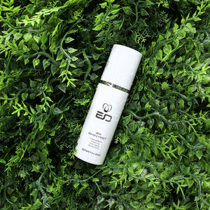 Bruma Facial Coreana EO 3X con Niacinamida y Glicerina, Antienvejecimiento, Antiarrugas, Blanqueadora, Nutritiva e Hidratante, Uso Diurno/Nocturno, para Mujeres y Hombres - Product Image 2