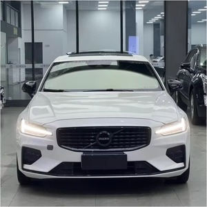 ราคาสุดคุ้มสำหรับรถยนต์ Volvo S60 B4 ปี 2025 รถยนต์ไฮบริดขนาดกลาง 5 ประตู 5 ที่นั่ง ซีดาน สภาพดีมาก - Product Image 2