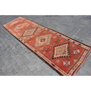 Tapis vintage 3,1 x 10,6 pieds, tapis turc Herki, tapis en laine à bordure rouge - Product Image 2