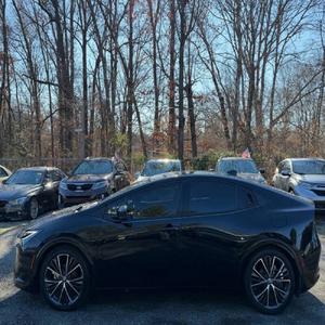 Toyota Prius 2023 en EXCELENTE ESTADO - Product Image 2