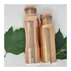 Bouteilles d'eau de sublimation larges en cuivre de haute qualité conçues sur mesure verres en plastique fabriqués en Inde très en demande - Product Image 1