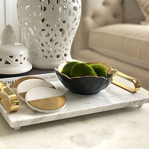 ถาดเสิร์ฟหินอ่อนหรูหราพร้อมหูจับทองเหลือง ถาดตกแต่งสวยงามสำหรับการรับประทานอาหาร ของขวัญ และการตกแต่งบ้านอย่างมีสไตล์ - Product Image 1