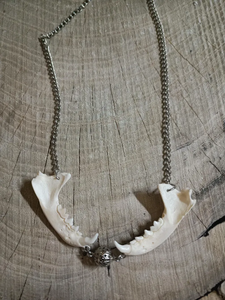 Joyería artesanal única para un aspecto bohemio tribal y rústico de Crescent Crafts - Product Image 4