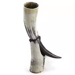 Cuerno para beber vikingo de buey Real más vendido con soporte de cuerno Exportador Cuerno para beber de búfalo pulido por artesanía de media luna - Product Image 1