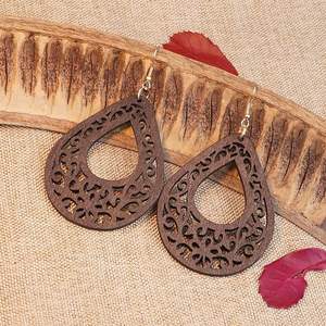 Boucles d'oreilles en forme de larme en bois 2 paires boucles d'oreilles en bois naturel cadeaux pour femmes filles boucles d'oreilles goutte légère pendentif bohème - Product Image 4