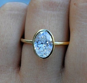 แหวนเพชรทรงรี3 CT D Color สำหรับปลูกในห้องปฏิบัติการการเจียระไนเพชรที่ยอดเยี่ยมความชัดเจน VVS แหวนหมั้นแหวนทองสีเหลืองสวยงาม - Product Image 5