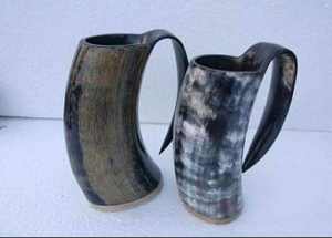 Taza de Cuerno de Búfalo Natural Hecha a Mano con Acabado Pulido, Asa Resistente, Tapa de Bambú, Estilo Contemporáneo para Cerveza, Vino, Jugo, Uso en Fiestas - Product Image 5