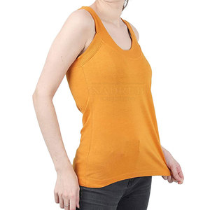 Débardeur sans manches de couleur unie avec finition en tissu lisse Débardeur en tissu extensible conçu pour un usage quotidien flexible - Product Image 5