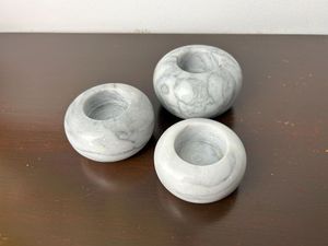 Juego de Porta Incienso y Portavelas de Travertino, Base de Mármol para Velas Cónicas, Bandeja Decorativa, Centro de Mesa Artístico Hecho a Mano - Product Image 6