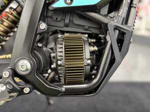 Nueva moto de cross eléctrica Sur-Rons Hyper Bee - Product Image 3