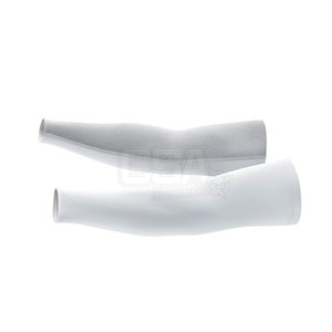 Manchons de bras confortables en tissu léger et respirant pour l'entraînement sportif, la course à pied, la gym et les activités de fitness en plein air - Product Image 3