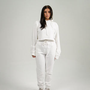 ชุดวอร์มครอปท็อปผ้าฟลีซคอตตอนคุณภาพสูงสำหรับผู้หญิง สไตล์ลำลอง สีพื้น สำหรับฤดูหนาว ราคาโรงงาน รับผลิตแบบ OEM - Product Image 1