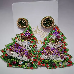 Pendientes Colgantes de Cuentas Bordadas a Mano con Diseño de Árbol de Navidad, Adornos Festivos de Perlas y Diamantes para Bodas y Fiestas - Product Image 1