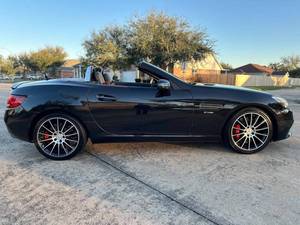 Mercedes-Benz SLC AMG SLC 43 Luxe d'occasion à prix bas, modèle 2017, à vendre - Product Image 5