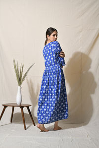 Vestido de Algodón con Estampado Indio para Mujer, Vestido de Algodón con Etiqueta Personalizada, Proveedor de Ropa Femenina de la India, Exportación al por Mayor, Producción OEM - Product Image 2