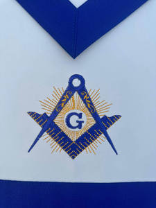 Tablier classique Regalia, design brodé, écologique, couture fine, finition lisse, sangle réglable, cuir d'agneau véritable/coton - Product Image 5