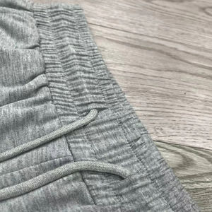 Pantalones cortos de sudor con estampado de diamantes de imitación Vintage personalizados pantalones cortos holgados de algodón 100% para hombres - Product Image 5