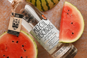 Pallet Mezcal Descartes Edición Botánica 100% Agave Espadín Licores Destilados Botánicos 45% ABV 750 mL Excelente Calidad Oaxaca México - Product Image 6