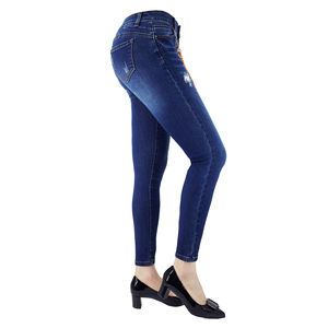 Nuevos Diseños de Pantalones Vaqueros de Mezclilla con Logotipo Personalizado y Bolsillos, Pantalones Vaqueros de Algodón OEM al por Mayor para Mujer - Product Image 2