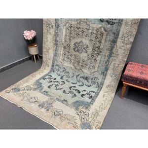 พรมวินเทจขนาด 5.3x9.6 ฟุต, พรม, พรมลายดอกไม้สีน้ำเงินทำจากขนสัตว์ - Product Image 3