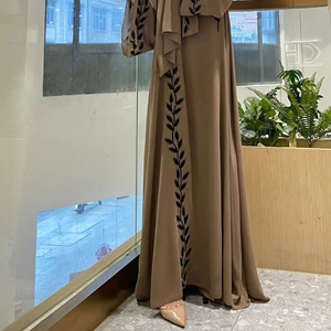 Thobe / Thawb Abaya Robe Musulmane Femme Abayas Dubaï Turquie Robe Hijab Musulmane Personnalisée 2025 Abayas Dubaï Service OEM - Product Image 2