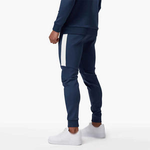 Survêtements en molleton légers et confortables pour hommes, sur mesure, avec un design élégant, pour le sport et les loisirs - Product Image 2