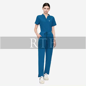 Entrega rápida de los hombres antiarrugas cuello en V Top Jogger Scrub Set médico Scrubs uniforme crudo fino ODM Hospital uso impreso técnicas - Product Image 3