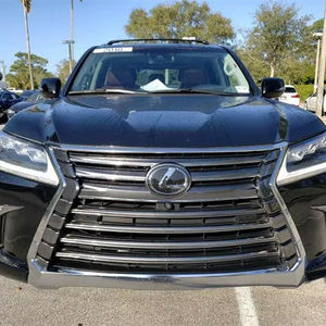 L_ex_us L X 570 de 2018 / Disponible para la venta con bajo kilometraje / Motor de gasolina, coche usado en buen estado y sin accidentes, automático, 4x4 - Product Image 1