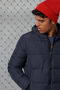 Parka de invierno con logotipo personalizado para hombre, chaqueta impermeable gruesa a prueba de viento con capucha y cuello levantado, ropa de calle cálida para invierno - Product Image 6