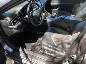 ใช้2019 t* oyota Camry SE - Product Image 3