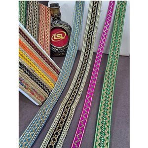 Cinta de Encaje Metálico de Algodón y Poliéster Marca TSL, Fabricada en India, 1 Pulgada de Ancho, 9 Metros por Pieza, para Vestidos de Novia, Saris y Dupattas - Product Image 3