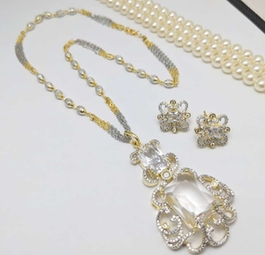 Magnifique ensemble de pendentifs en diamants américains pour femmes, pierres multicolores, boucles d'oreilles assorties, bijoux pour mariages, occasions spéciales, etc. - Product Image 2