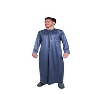 Diseños personalizados ODM árabe Jubba Thobes musulmanes tradicionales de alta calidad con los últimos estilos de moda - Product Image 1